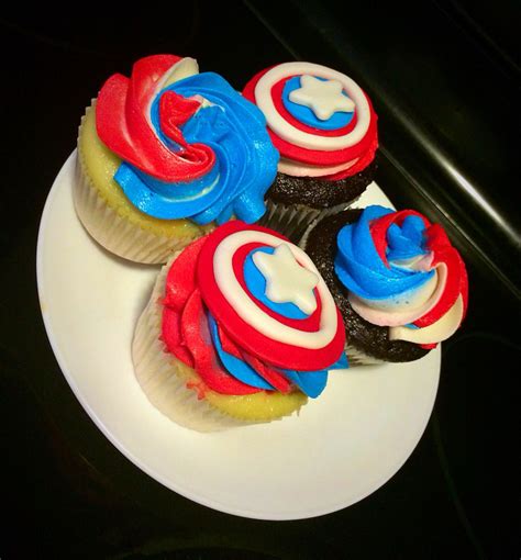 Captain America cupcakes | Captain america cupcakes, Desserts, Cupcakes