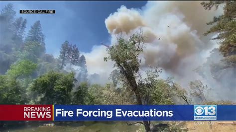 River Fire Near Colfax Burns 1000 Acres Youtube