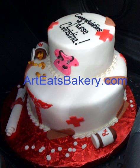 There's a complete tutorial on www.pettinice.com on how to create the stunning nurse hat on the top layer. Cool Ideas For Homemade Graduation Cakes | jareceqyk