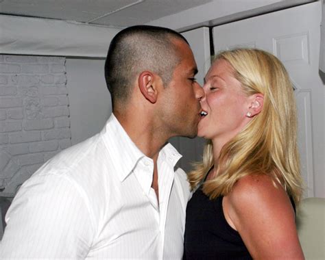 Awkward Celebrity Kisses Star Spouses Caught In Cringe Worthy Moments