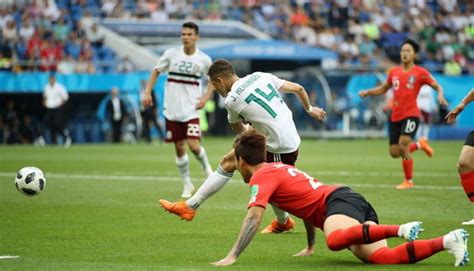 멕시코 축구와 500개이상의 전세계 축구리그를. 대한축구협회 "멕시코 '두번째 골'은 명백한 오심, FIFA에 ...