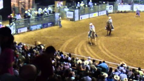 Belton Rodeo Bull Show Youtube