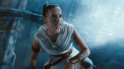 It Was Really Scary Daisy Ridley Nearly Ended Her Famed Star Wars