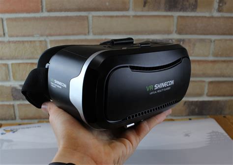 Unserer meinung nach, ist dieses produkt auf jeden fall sehr beliebt und sehr gut in bezug auf qualitt.es tut nicht weh, sie testen oder zu kaufen vr headset, canbor vr brille virtual reality headset, vr box fr 3d video filme spiele, videobrillen smartphone brille fr 4. VR Shinecon II Test: Virtual Reality Brille zum kleinen Preis