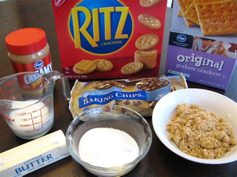 Giant kit kat bar recipe, impress you friends with this huge kitkat. EchoPaul Official Blog: Kit Kat Bar Minis Copy Cat Recipe