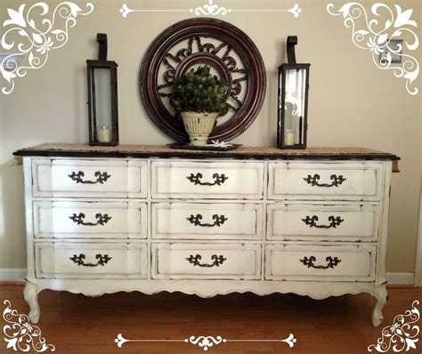I do my best to explain special techniques and. Vintage Country Style: Get Inspired! Before & After Dresser Using Annie Sloan Chalk Paint!