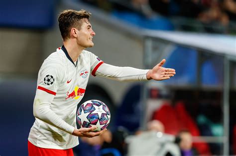 Patrik schick, 24, aus tschechien ⬢ position: Report: Newcastle and Everton target Patrik Schick wants ...