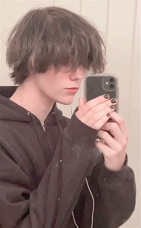 Ig Cxannon In 2021 Emo Boy Hair Shot Hair Styles Fluffy Hair