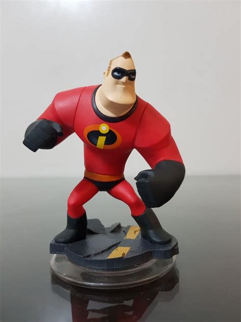 disney infinity the incredibles mister mr incredible hobbies and toys toys and games on carousell