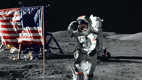 Gene Cernan Last Man To Walk On Moon Dies