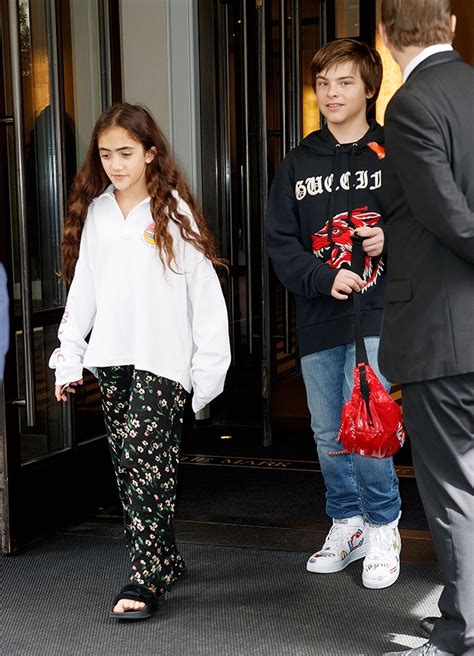 Her early business ventures, and so much more! Salma Hayek Daughter - Salma Hayek S 9 Year Old Daughter ...