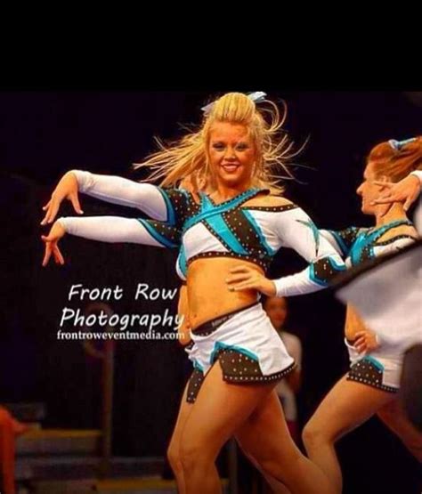 Cheer Extreme Senior Elite Photo By Front Row Photography Cheer Extreme Cheer Picture Poses
