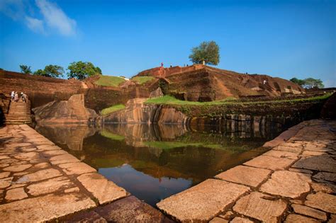 Sigiriya Rock Fortress 7 Tips For Visiting Atlas And Boots