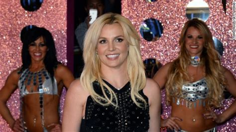Britney Spears Accused Of Lip Syncing