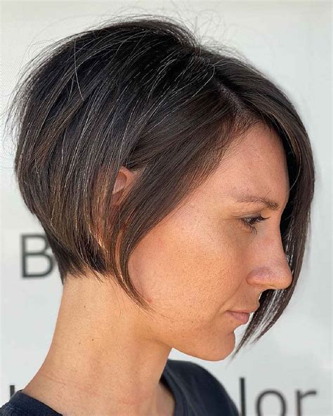 15 Short, Stacked Pixie Bob Haircuts for a Cute and Sassy Look