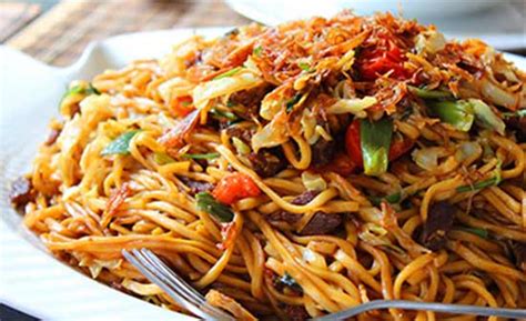 Jun 29, 2021 · ce hun tiao atau yang dikenal juga dengan nama ce hun tiaw sebenarnya merupakan es campur yang isinya terdiri dari cincau yang sebelumnya telah dipotong bentuk dadu berukuran kecil, jelly bening panjang, ketan hitam, kacang merah, dan sepotong bongko. Resep Mie Goreng Sederhana Tapi Tetap Enak - Cari Apa Ya