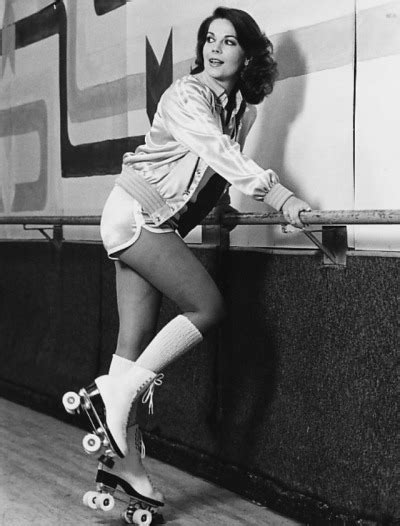 Natalie Wood Roller Skating In ‘the Last Married C Tumbex