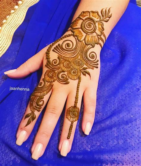 Latest Simple Arabic Mehndi Designs For Back Hand 2022 K4 Fashion