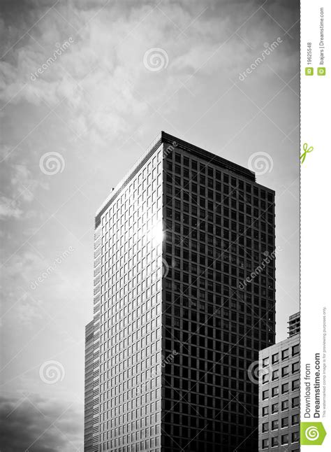 Black And White Skyscraper Royalty Free Stock Photos