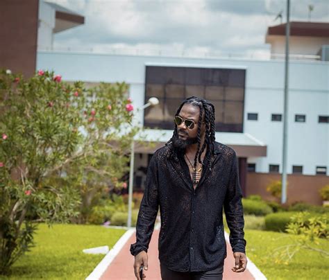 ghanaian dancehall icon samini makes triumphant return to music following completion of degree
