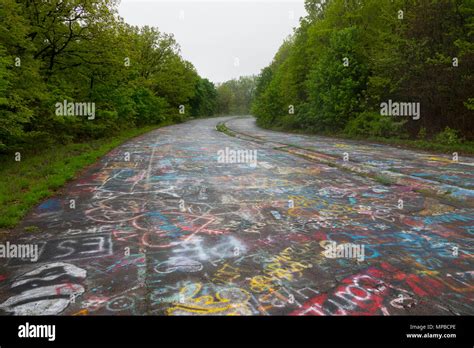 Usa Pennsylvania Pa Centralia An Abandoned Town And Highway After A