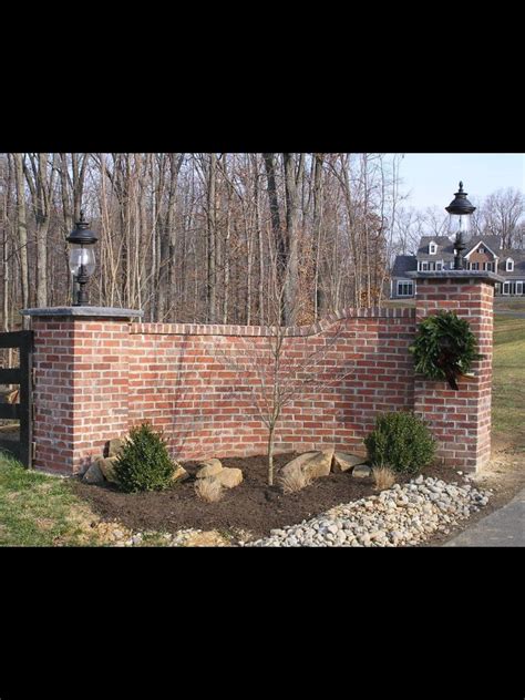 Stone Entrances And Gates 2020 Brick Driveway Driveway Entrance