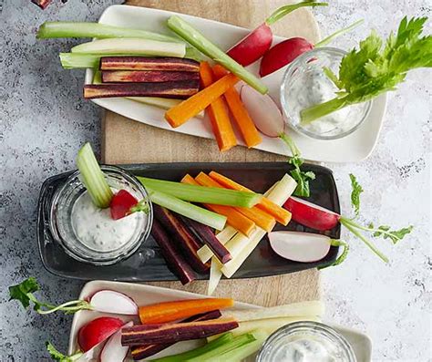 Crudités mit Senf Dip Rezept Betty Bossi