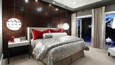 Available in queen and king sizes. 25 Stunning Master Bedroom Ideas