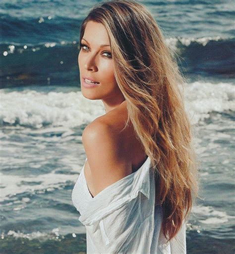 Οι δηλώσεις του ιερέα, οι λεπτομέρειες για τον γάμο και η αποκάλυψη για το… νυφικό που πήρε φωτιά! Οι νικήτριες των καλλιστείων που ξεχώρισαν στη showbiz ...