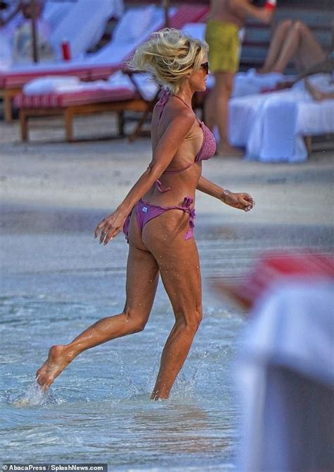 Victoria Silvstedt Shows Off Her Toned Figure In A Busty Pink Bikini In St Barts Ny Breaking News