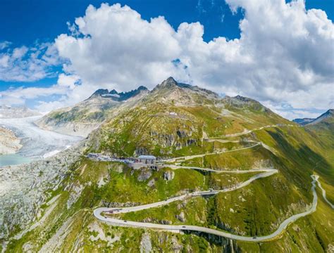 Furka Pass・mountain Pass In The Swiss Alps