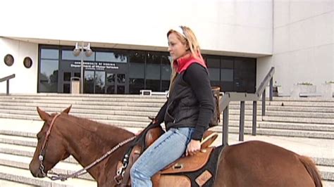 Virginia Woman Rides Horse To Dmv Cnn