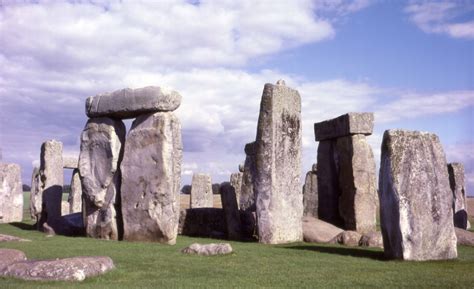 Stonehenge A Sacred Burial Site Leisure Travelerstoday
