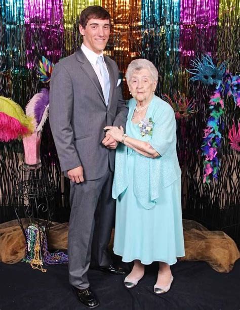 mind of mda great grandma prom date teen takes 89 year old to her first prom