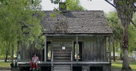 Unshackled History Exploring The Lives Of Slaves At Whitney Plantation