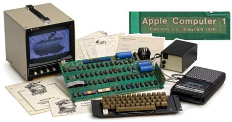 Vintage Apple 1 Computer Could Fetch 300000 At Auction Live Science