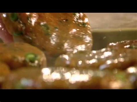 Gordon ramsay's attempt at pad thai was ripped apart by another chef, and the viral video is making the internet so happy today. Thai Fish Cakes - Gordon Ramsay - YouTube
