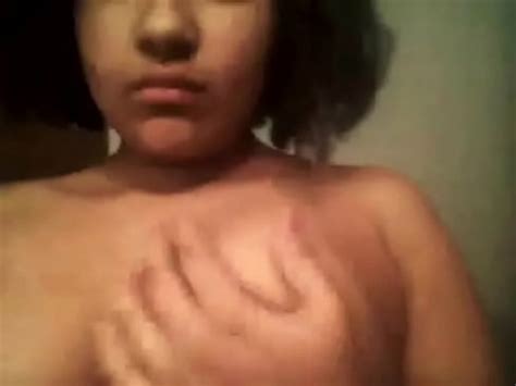Teen Touch Her Tits Jovencita Se Toca Sus Tetas Xvideos