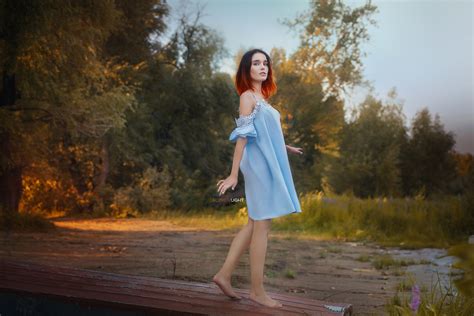Wallpaper Model Redhead Looking At Viewer Portrait Dress Bare Shoulders Barefoot Depth