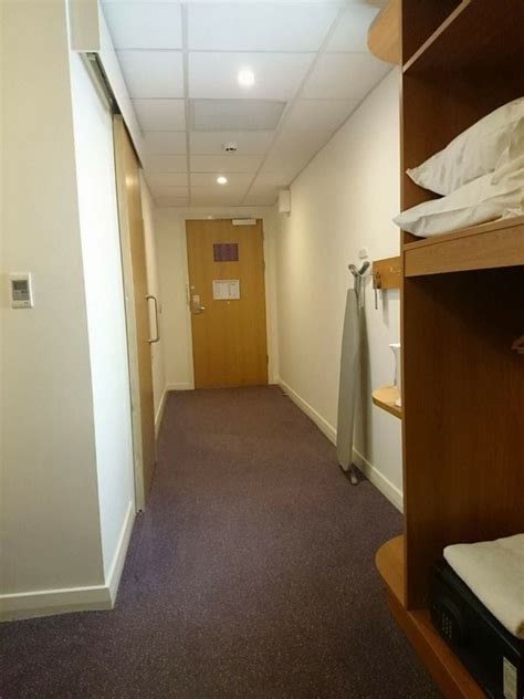 Premier Inn Heathrow Airport Terminal 5 Hotel With Disabled Access