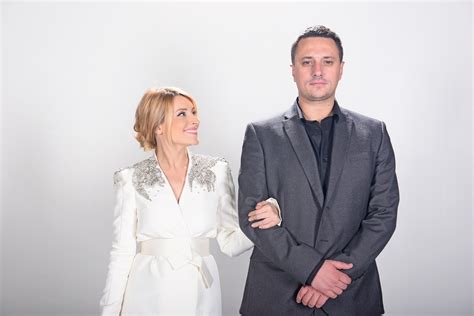 Zabranjeno svako kopiranje video i/ili audio snimaka i postavljanje na druge kanale! Nove ljubavne (ne)zgode: Andrija i Anđelka se vraćaju na ...