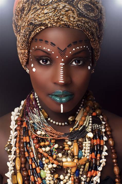 Rokhaya Ethnique Portrait Tribal Makeup African Tribal Makeup