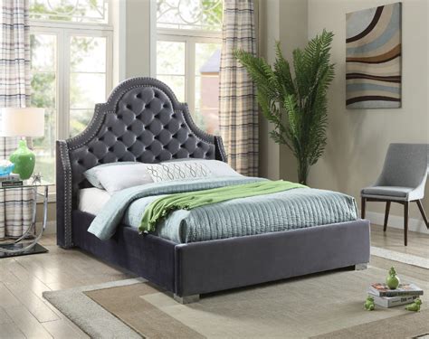 Meridian Madison Gray Queen Size Bed Madison Upholstered Platform Bed