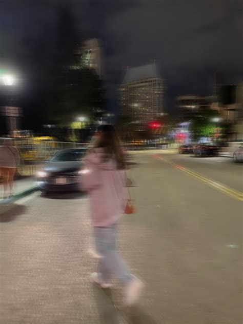 Blurry Aesthetic Night Pic Poses Para Fotos Fotos Tumblr Para