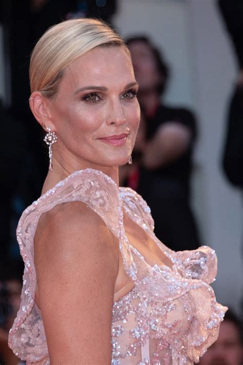 Picture Of Molly Sims