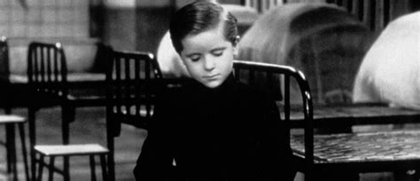 Les Enfants Nous Regardent De Vittorio De Sica 1944 Synopsis