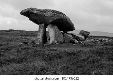 Megalithic Portal Tomb Kilclooney Dolmen Stock Photo Shutterstock