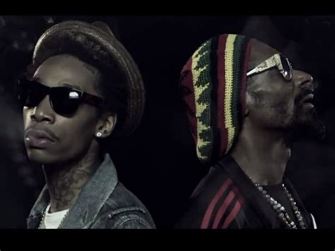 Sambino put em in tha durt. Snoop Dogg And Wiz Khalifa's "French Inhale" Video Exactly ...