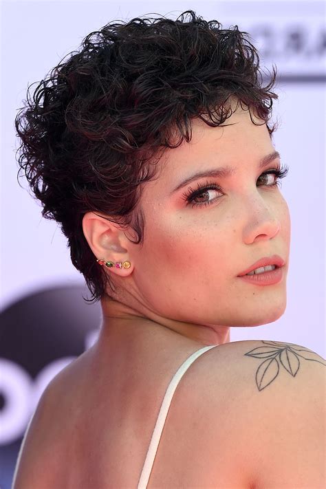 2020 Latest Pixie Haircuts With Large Curls