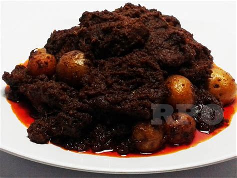 Jual Rendang Padang Daging Sapi Campur Kentang Kecil 1 Kg di lapak